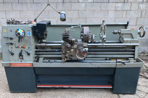 Colchester Triumph 2000 x 50” gap bed Met. Ex- College
C/w 3&4 jaw chucks,New two axis dro (To be f
