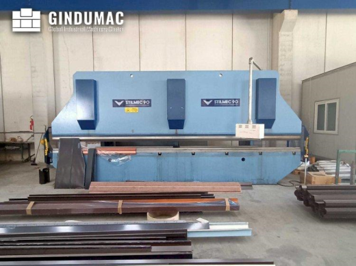This Stillmec 90 6500 x 200 ton Bending machine was made in the year 2011 in Italy. It is equipped w