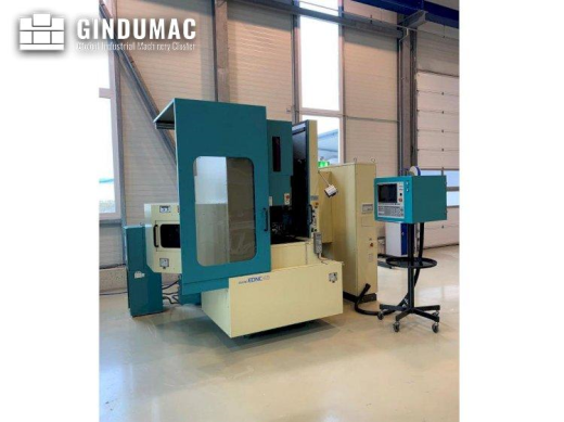 This Makino EDNC43 Erosion Machine was built in the year 1996. It is equipped with a Makino MGF 20 c
