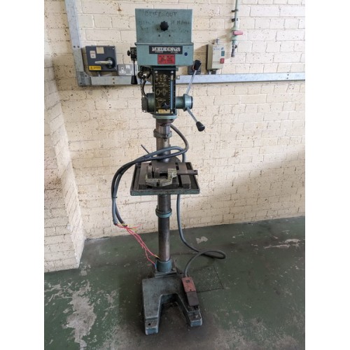 Meddings Pillar Drill, Operators Foot Brake, more information to be supplied.Ex University due in to
