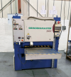 GRINDINGMASTER GR3000 900mm Wide Belt Grinder. Belt & 2x brush