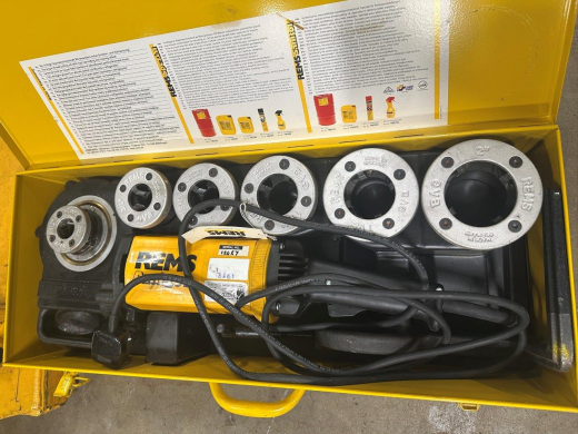 Used REMS 540020 Amigo 2 Pipe threading Set R - 1/2, 3/4, 1, 11/4, 11/2, 2` BSPT Dies, Quick change 