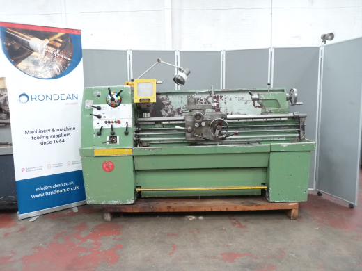 Colchester

Model	
Triumph 2000 Gap Bed Centre lathe

Distance between centres	
50” (1270mm)
