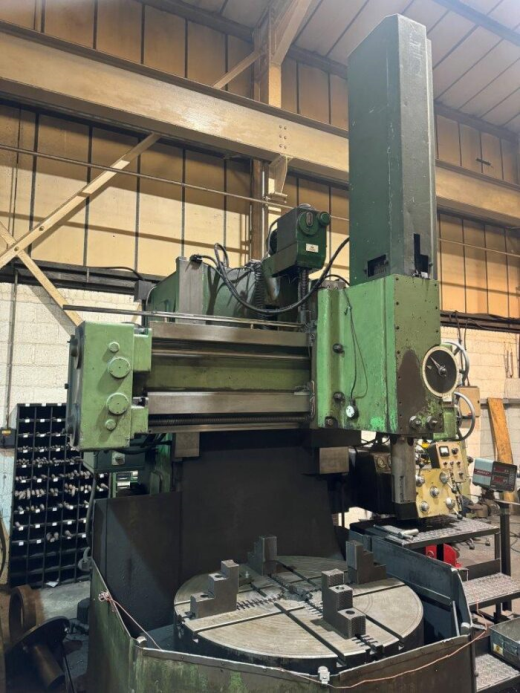 Webster & Bennett 48? EV Type Vertical Borer
48 inch table, 3 off Table Jaws,
Table Speeds; 6.3-14