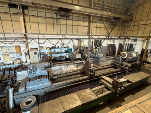 Naxos Union Roll Grinder 1800mm x 6000mm

Max Component 1800mm
Distance Between Centres 6000mm
6