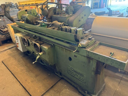 Churchill Cylindrical Grinder 260mm x 1500mm
Distance Between Centres 1500mm,
Swing Over Bed 260mm