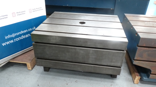 Radial Arm Drill Table, Tee Slotted 910 x 760 x 460mm high (36 x 30 x 18`)
Ideal for use with drill