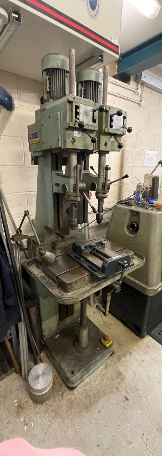 Spindle taper 2MT, speeds (6) 113-1460rpm, drilling cap 19mm, rise & fall T slotted work table