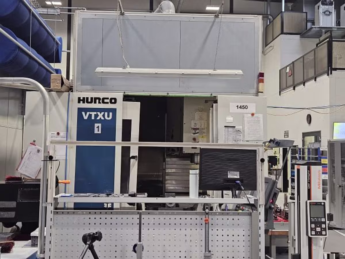 Internal Reference Number: 49805 Machine Description: Universal Machining Centre (used) Manufacturer
