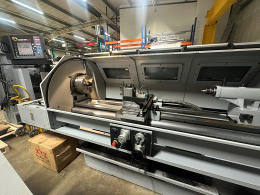 Used XYZ Proturn SLX555 x 1.75m, 2008, s/nSBLG00058, swing over bed 560mm, in gap 780mm, spindle bor