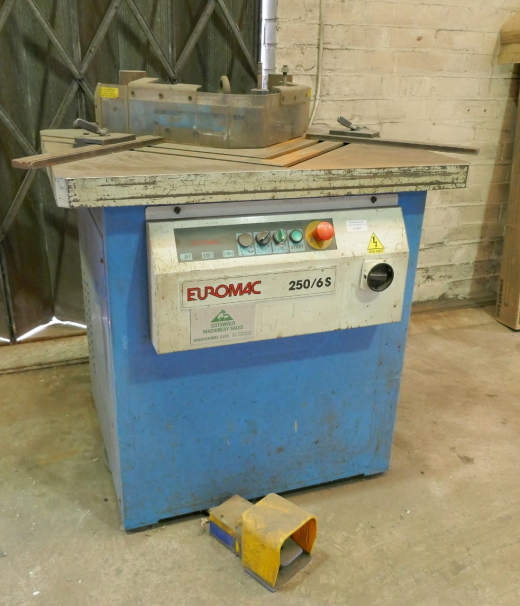 Length 250mm, capacity 6mm, adjustable angle guides, rules in table, scrap chute, wandering footpeda