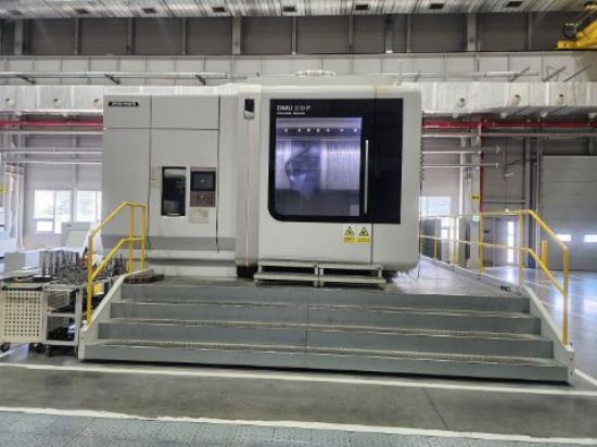 The 2015 DMG Mori DMU-210P is a high-precision 5-axis machining centre designed for large and comple