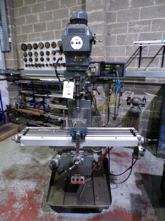 serial no. 32498-B47809, 
Goodwin DRO11-2M, 
table size 1100 x 300mm, 
fitted machine vice 6in