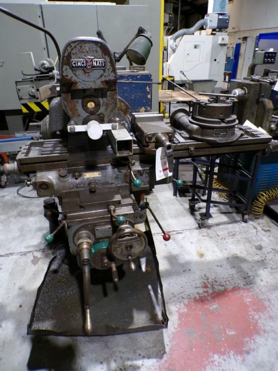 serial no. F5810/15, 
table size 1400 x 250mm, 
6in machine vice, 
Machine tool holder with 3 jaw