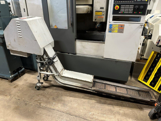Used Swarf Conveyor for CNC machines, Overall dimensions 2,600, x 500 x 1,280mm high, Drop to floor 