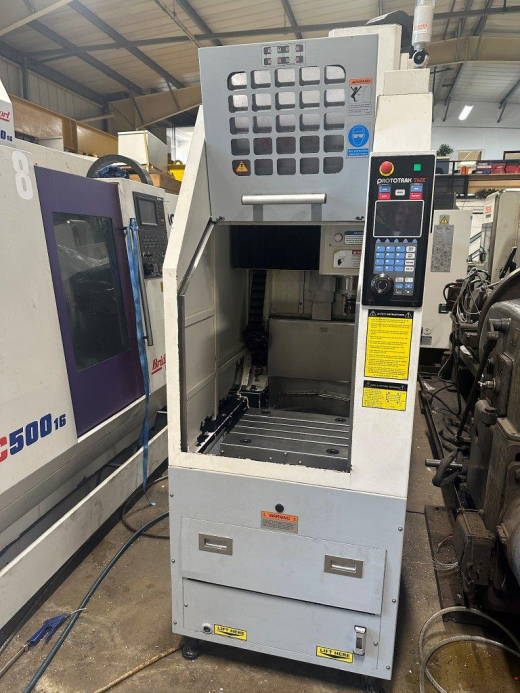 Used XYZ ProtoTRAK 2-OP, 2016, s/n SOP02191, Prototrak 3 axis CNC Control, Table 457 x 381mm, Trav 3