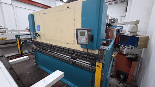 Length 3050mm, tonnage 100tons, stroke 100mm, between frames 2550mm, Eurogauge LC 2 axis control, li