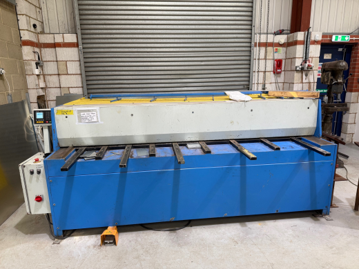 Length 2550mm, capacity 4mm, motor 7.5kw, power backgauge, Estun E21S programmable backgauge control