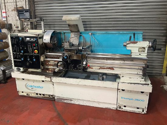 Swing 400mm x 1,250mm between centres, 
spindle bore 54mm, 
spindle speeds 13-2,500rpm. 
C/w 3-ja