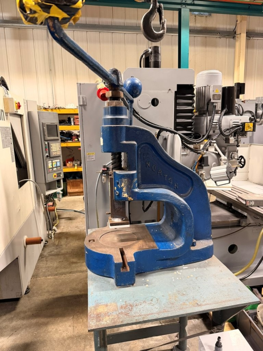 Used Norton Deep Throat Flypress, no.6A DB, Throat 12`, daylight 9`. On stand