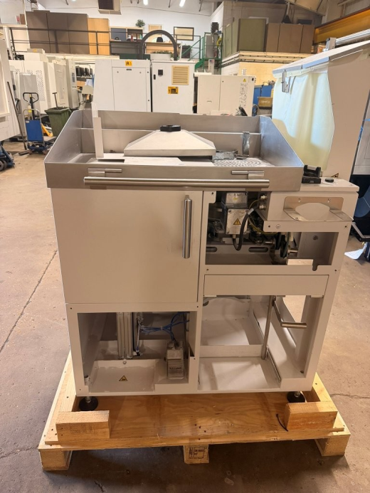 Used EOS, GmbH Unpacking and Processing Station P1 (UAP P1), 2013, serial no. SI 0128, Used as an ac