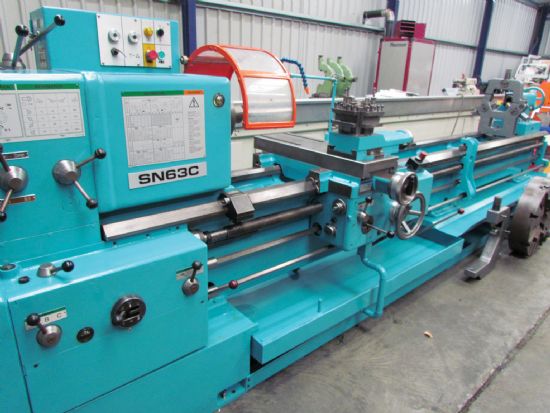 630mm swing over the bed, 
3,000mm between centres, 
gap bed, 
full equipment, 
71mm spindle bor
