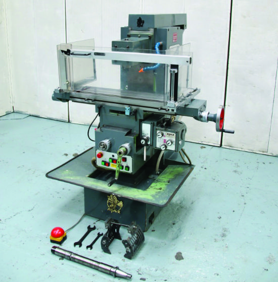 Ajax Fully Universal 40 Int Taper Milling Machine. Ex College